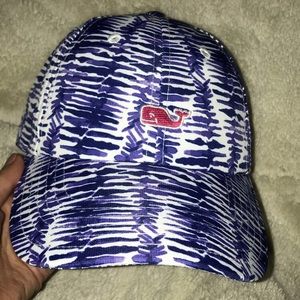 Vineyard Vine’s hat